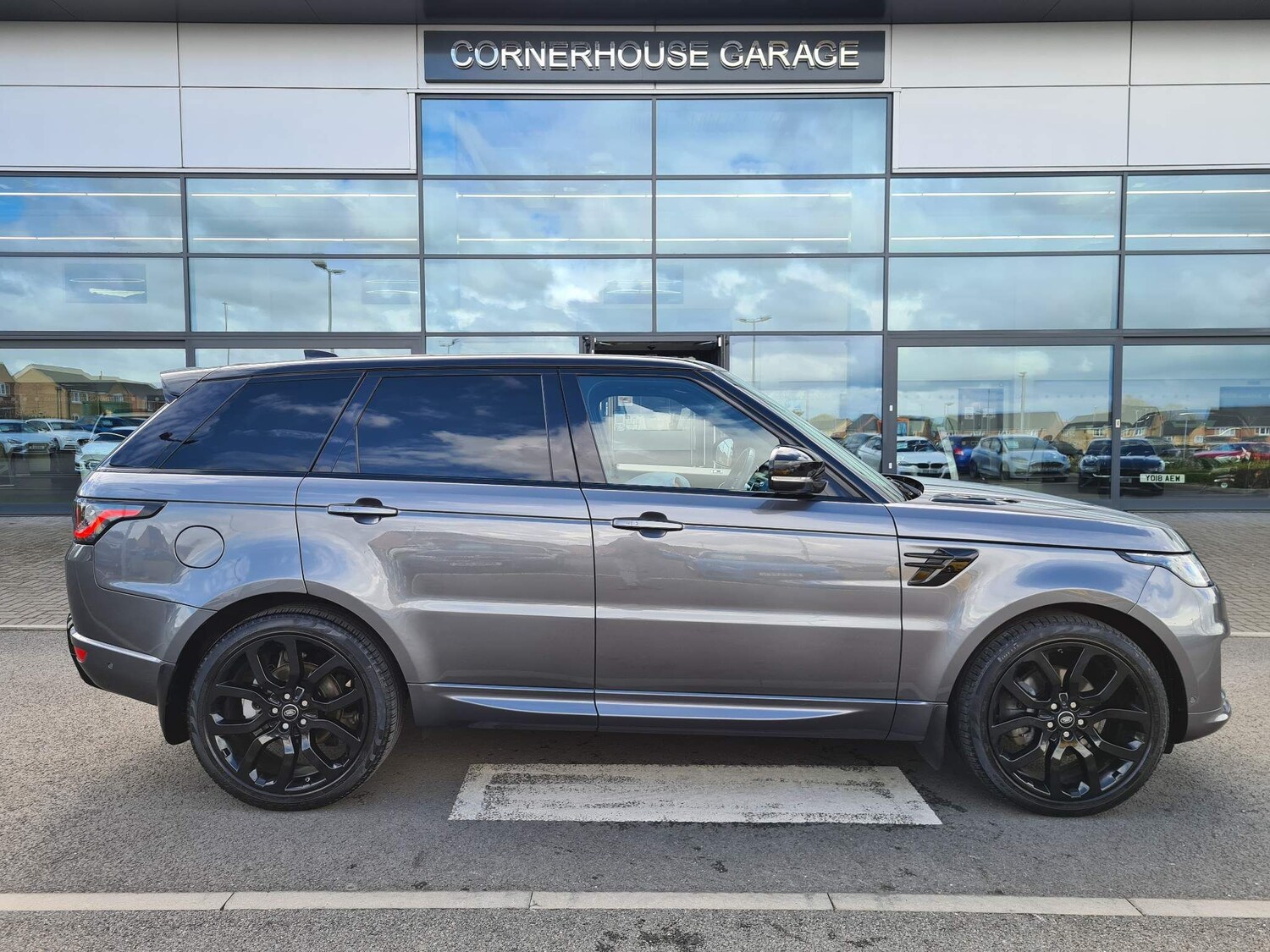 Used Land Rover Range Rover Sport 2018 for sale - 62722880: Photo 42