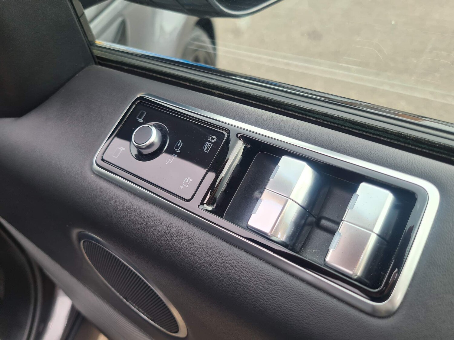 Used Land Rover Range Rover Sport 2018 for sale - 62722880: Photo 54