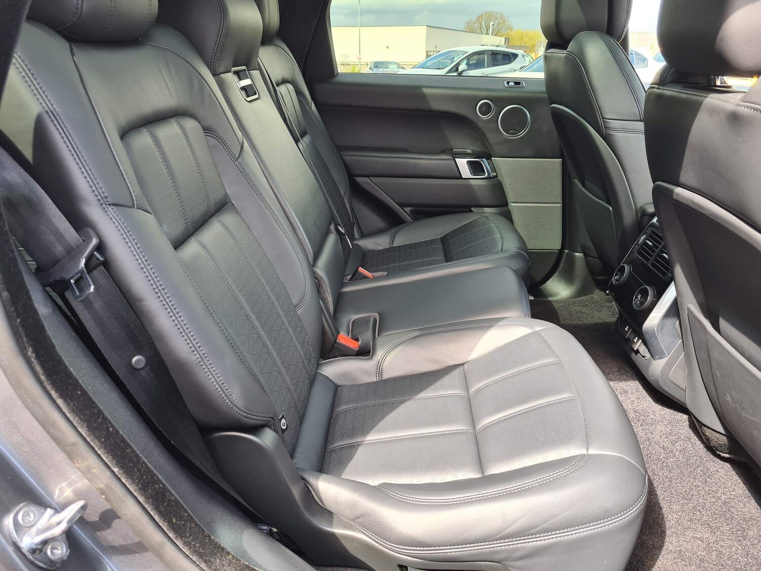 Used Land Rover Range Rover Sport 2018 for sale - 62722880: Photo 56