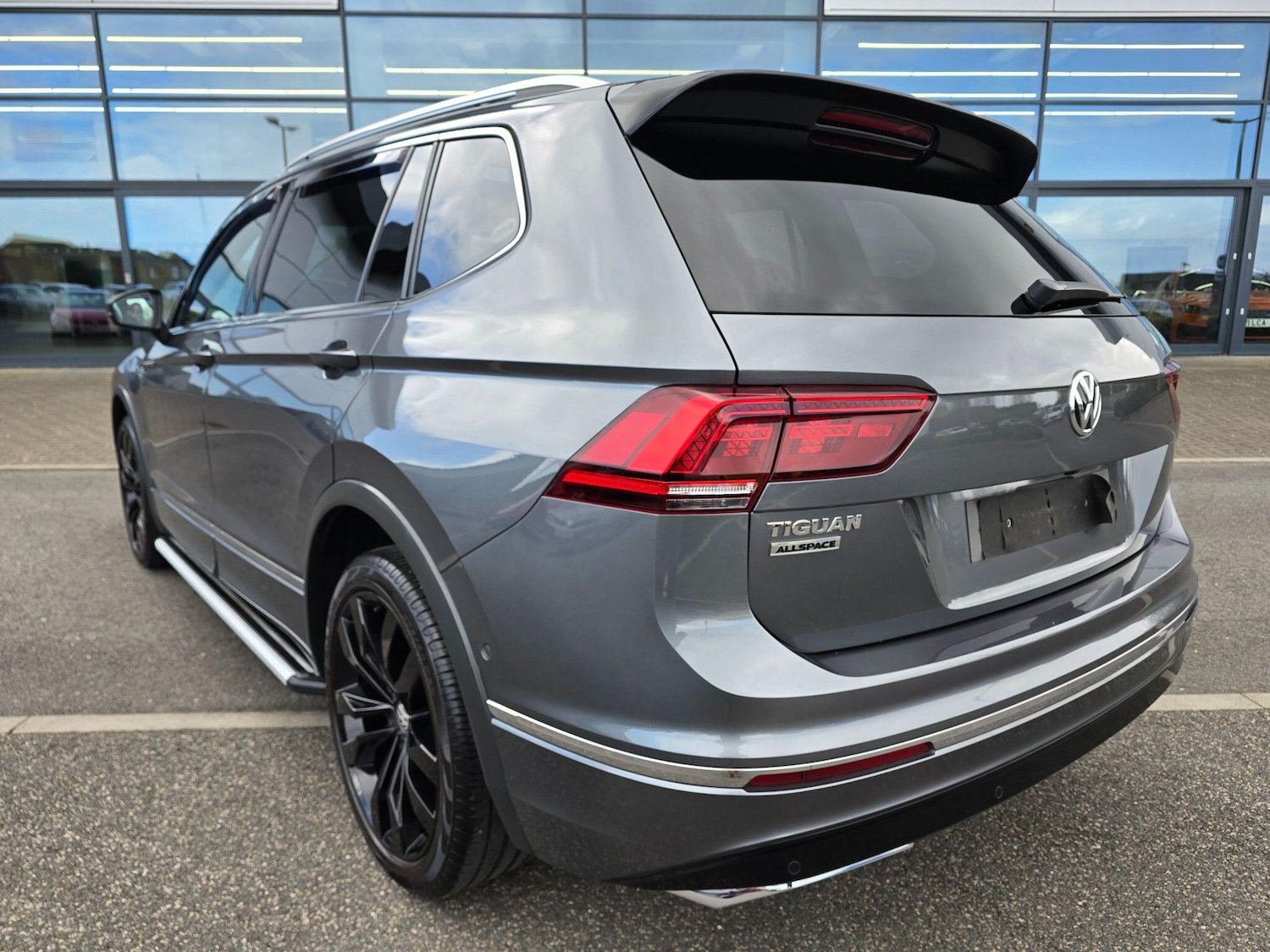 Used Volkswagen Tiguan Allspace 2019 for sale - 78047255: Photo 5