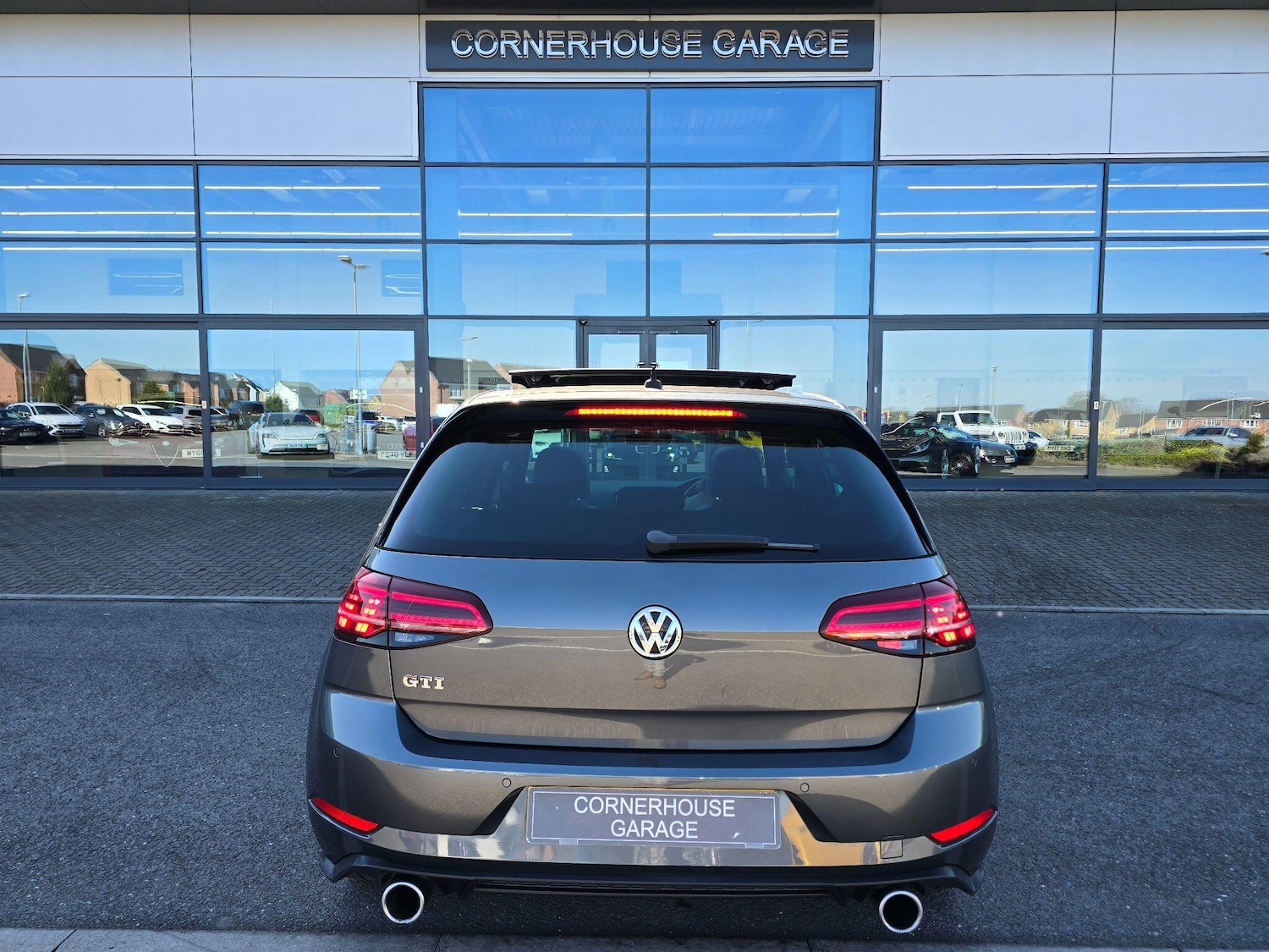 Used Volkswagen Golf 2017 for sale - 77993077: Photo 15