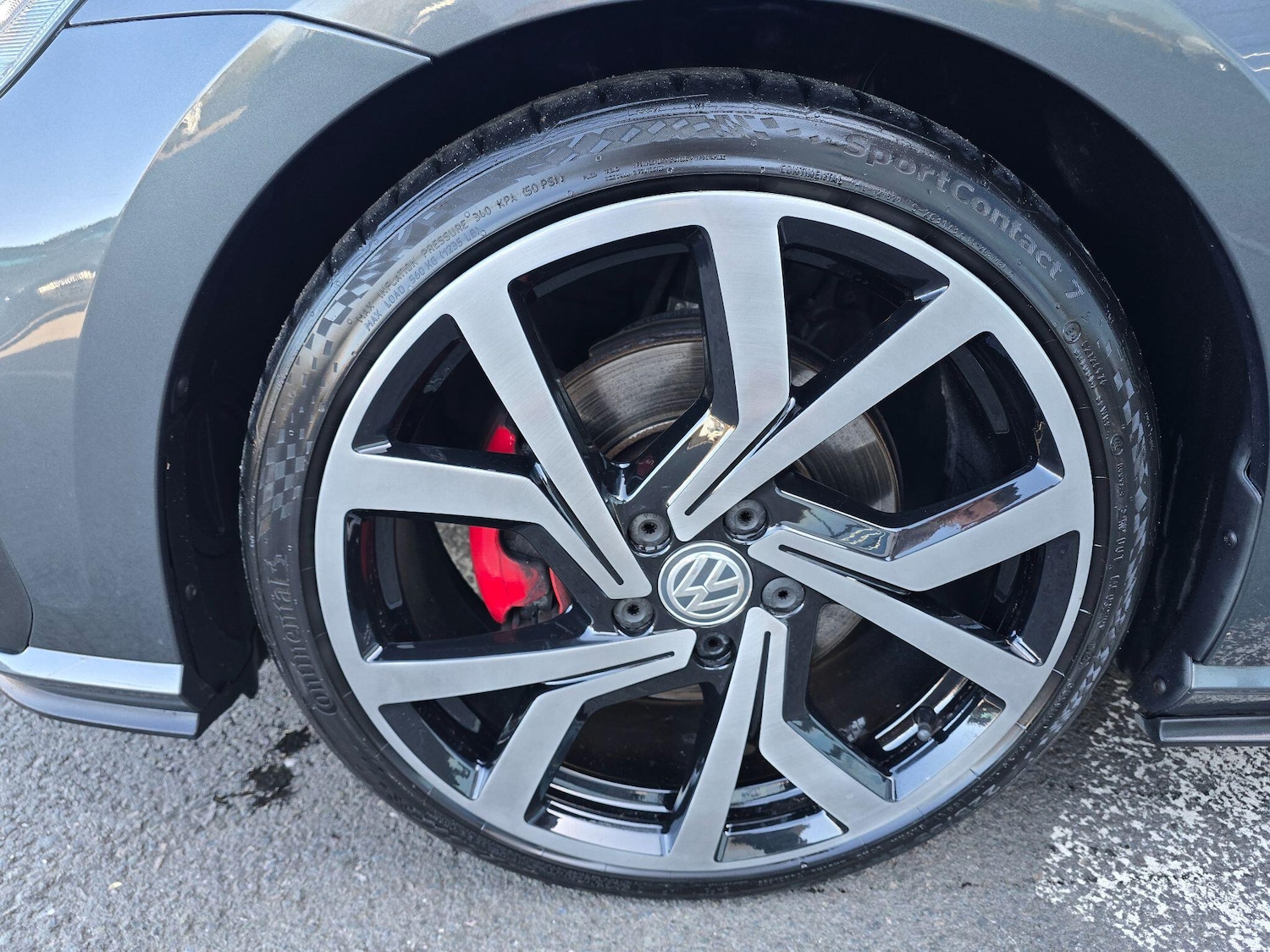 Used Volkswagen Golf 2017 for sale - 77993077: Photo 24