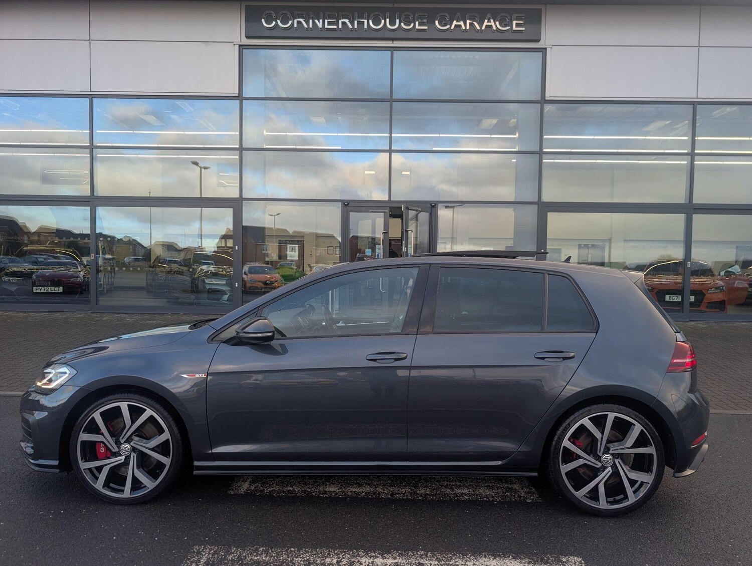 Used Volkswagen Golf for sale - 77940079: Photo 13