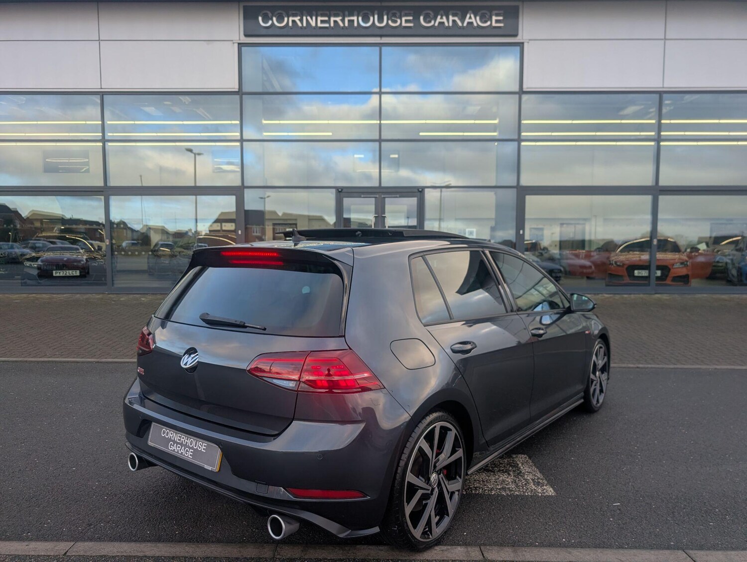 Used Volkswagen Golf for sale - 77940079: Photo 14