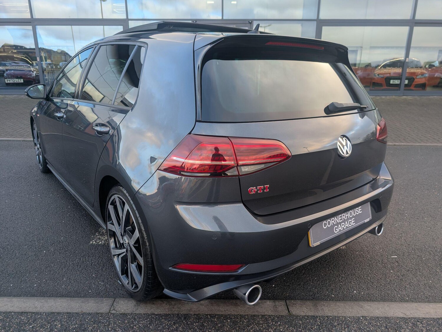 Used Volkswagen Golf for sale - 77940079: Photo 37