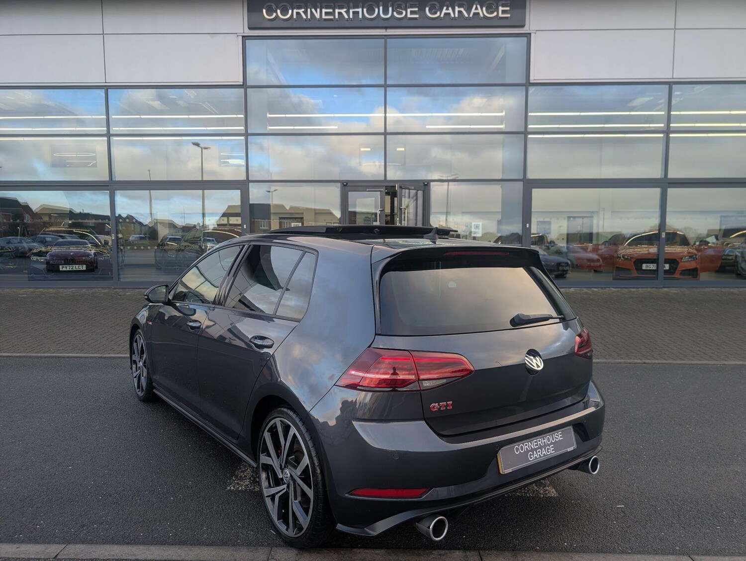 Used Volkswagen Golf for sale - 77940079: Photo 38