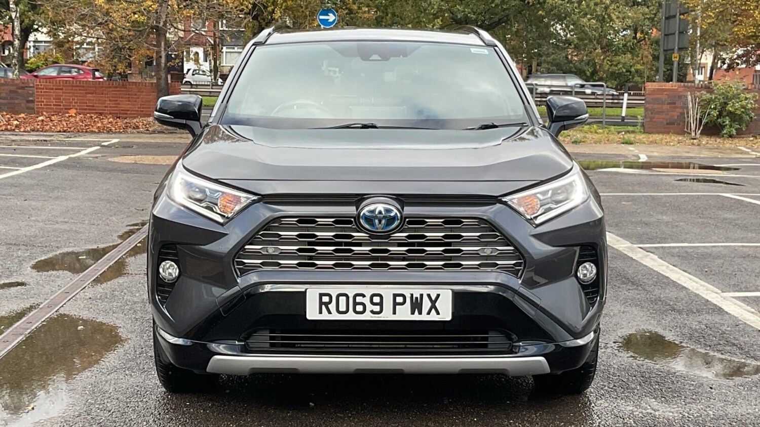 Used Toyota RAV4 2019 for sale - 76673432: Photo 18