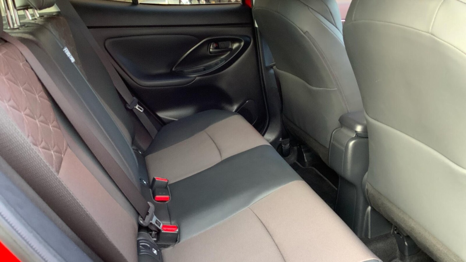 Used Toyota Yaris Cross 2023 for sale - 76676142: Photo 14