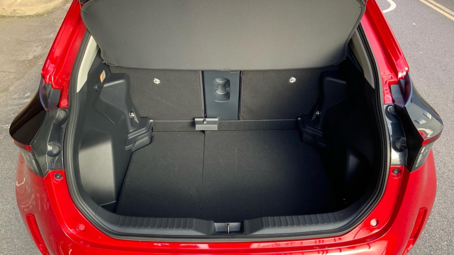 Used Toyota Yaris Cross 2023 for sale - 76676142: Photo 17