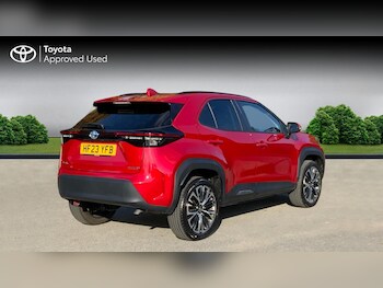 Used Toyota Yaris Cross 2023 for sale - 76676142: Photo