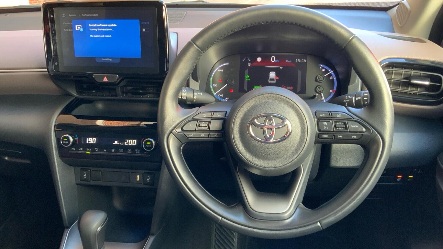 Used Toyota Yaris Cross 2023 for sale - 76676142: Photo 8