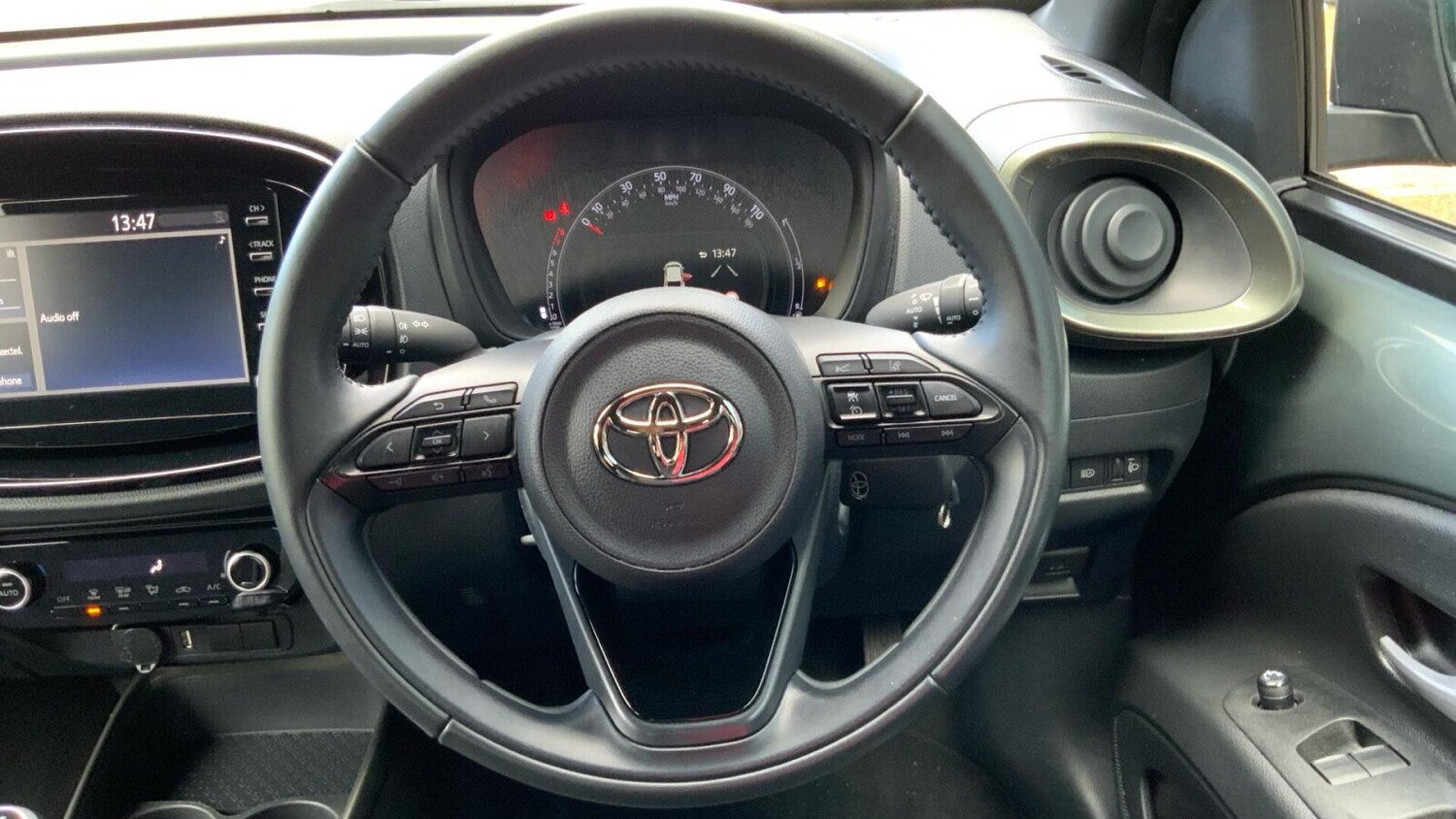 Used Toyota Aygo X 2022 for sale - 76675114: Photo 12