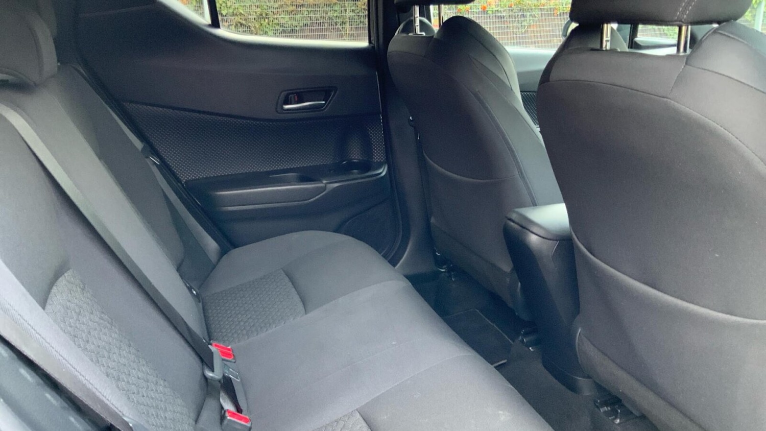 Used Toyota C-HR 2023 for sale - 77588090: Photo 21