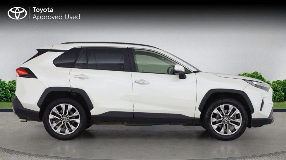 Used Toyota RAV4 2022 for sale - 76696933: Photo 7