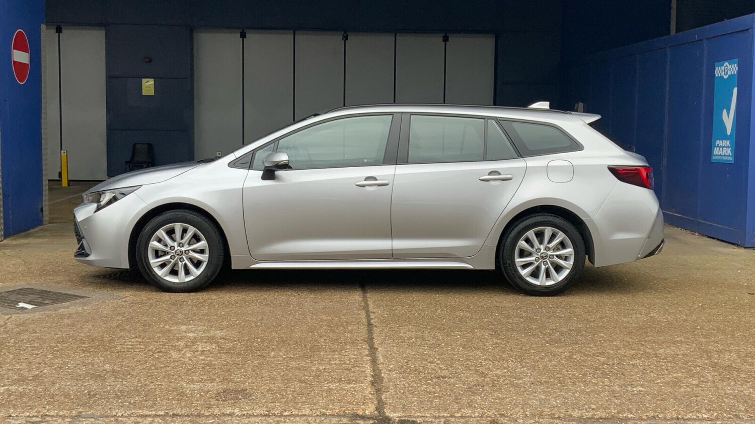 Used Toyota Corolla 2024 for sale - 76677468: Photo 23