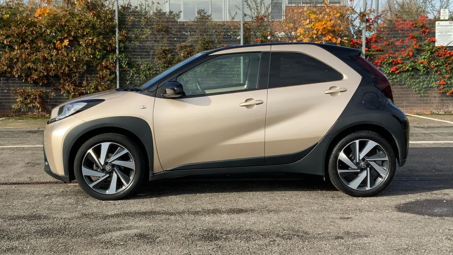 Used Toyota Aygo X 2022 for sale - 76674260: Photo 21