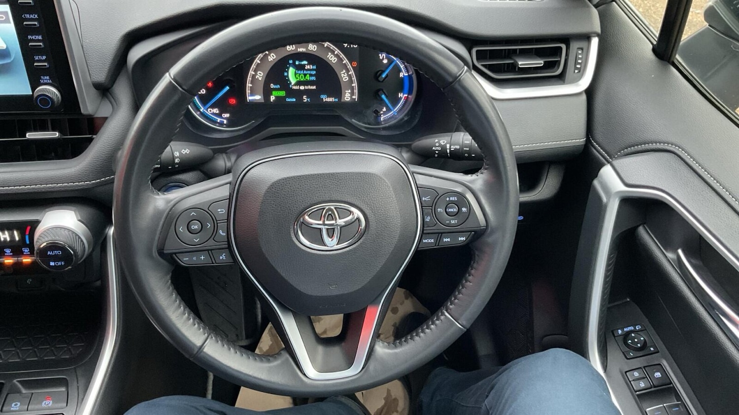 Used Toyota RAV4 2022 for sale - 77171014: Photo 10