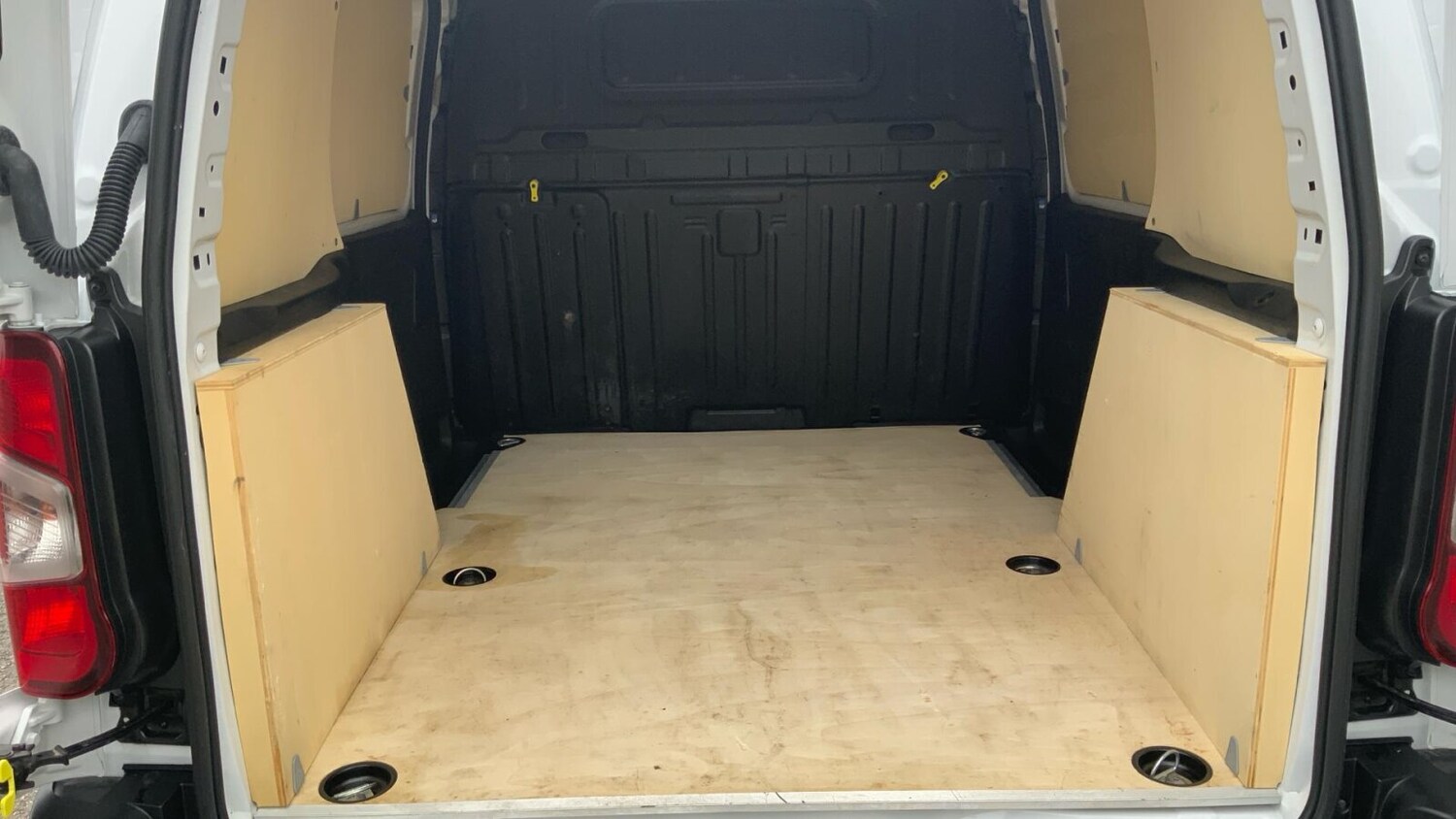 Used Toyota ProAce 2024 for sale - 76677509: Photo 17