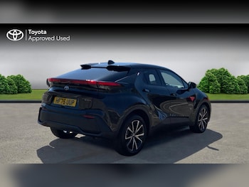 Used Toyota C-HR 2025 for sale - 78411448: Photo