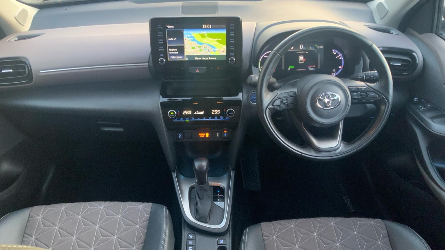 Used Toyota Yaris Cross 2022 for sale - 78059474: Photo 13