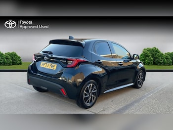Used Toyota Yaris 2023 for sale - 78403169: Photo