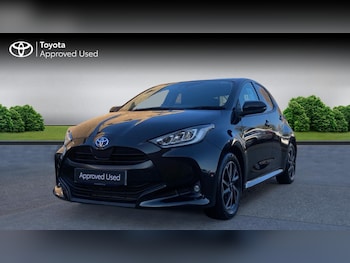 Used Toyota Yaris 2023 for sale - 78403169: Photo