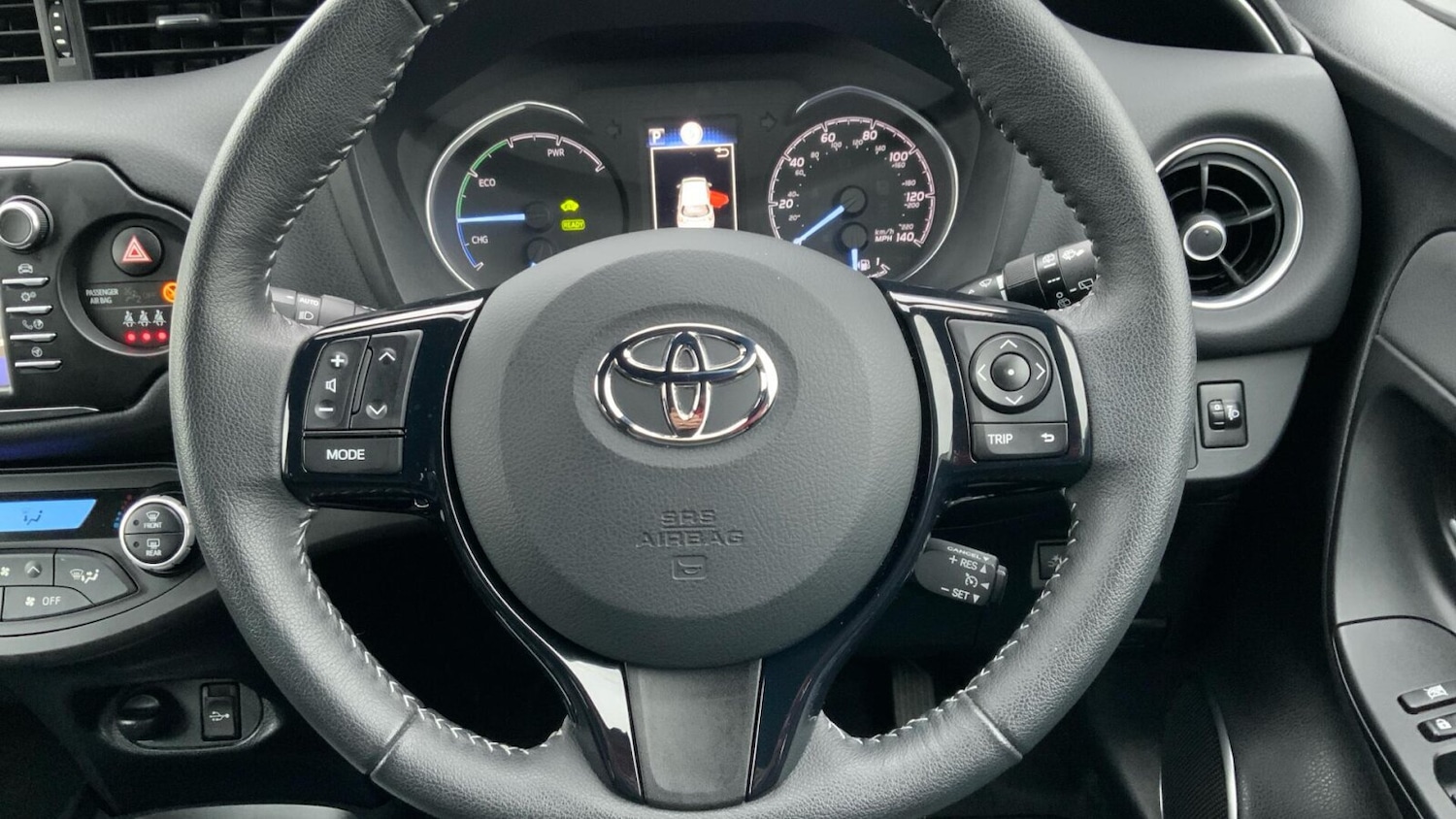 Used Toyota Yaris 2020 for sale - 77763410: Photo 10