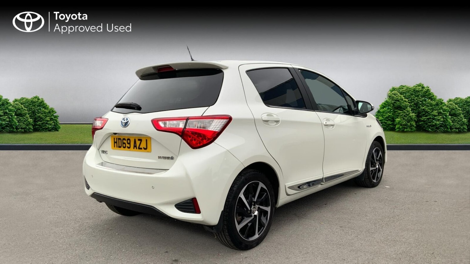 Used Toyota Yaris 2020 for sale - 77763410: Photo 2