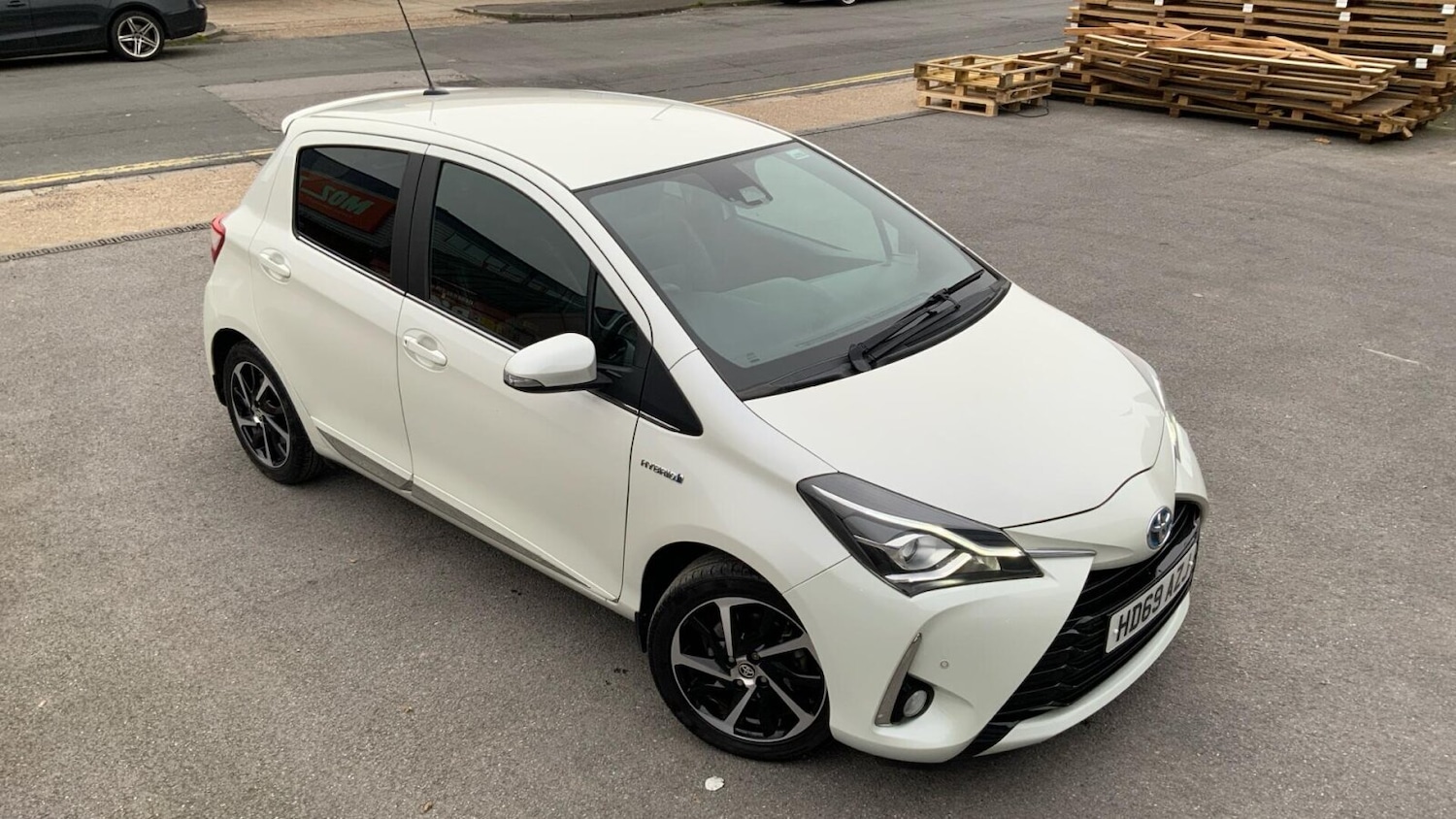 Used Toyota Yaris 2020 for sale - 77763410: Photo 25