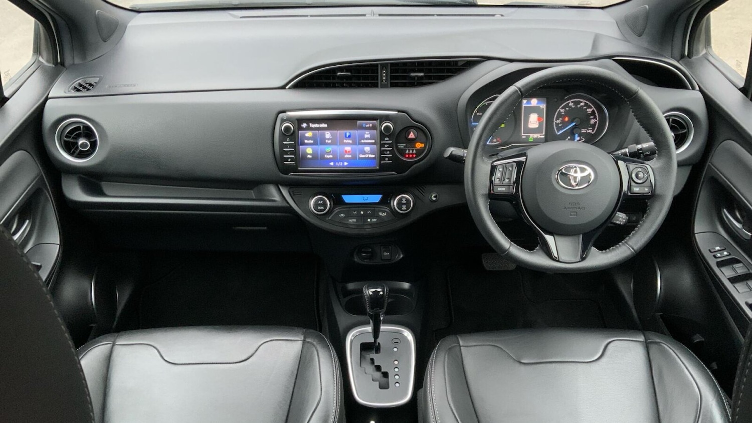 Used Toyota Yaris 2020 for sale - 77763410: Photo 7