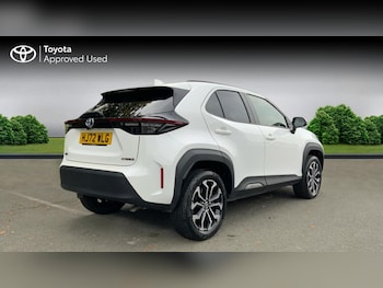 Used Toyota Yaris Cross 2023 for sale - 76231475: Photo