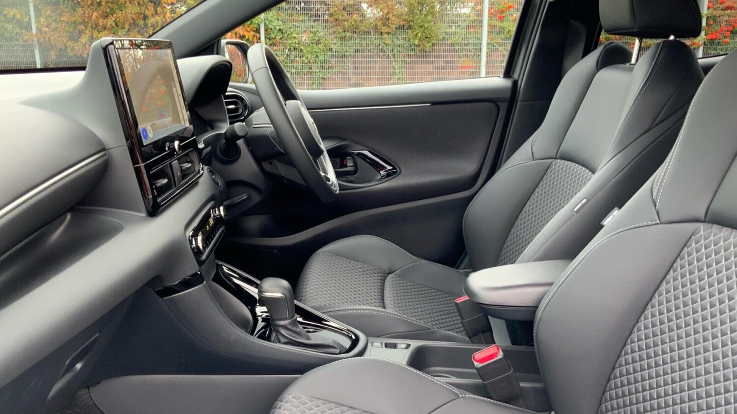 Used Toyota Yaris 2025 for sale - 76679260: Photo 15