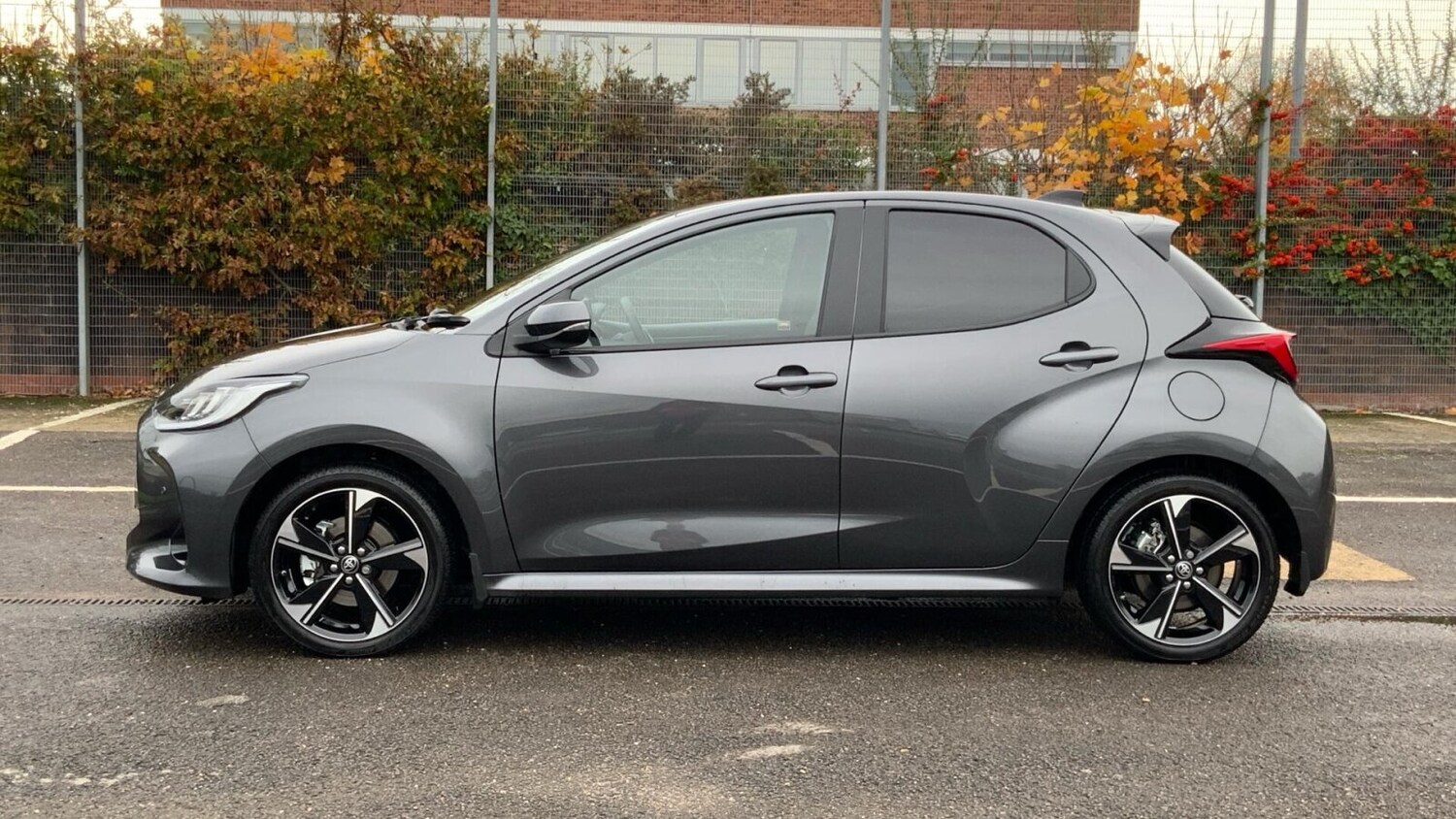 Used Toyota Yaris 2025 for sale - 76679260: Photo 23