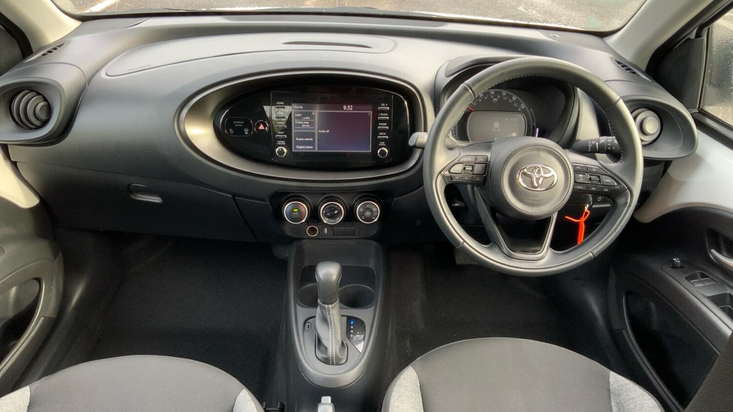 Used Toyota Aygo X 2022 for sale - 77941882: Photo 7