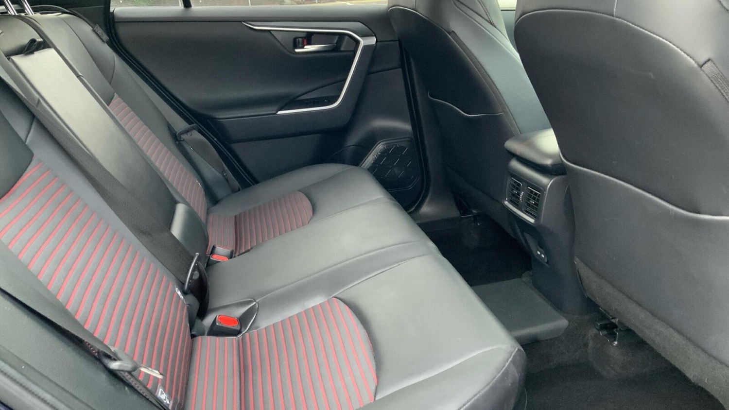 Used Toyota RAV4 2022 for sale - 77891725: Photo 16