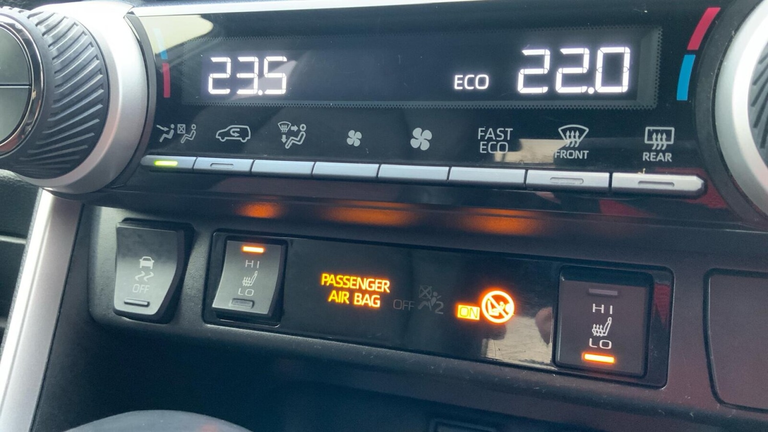 Used Toyota RAV4 2022 for sale - 77891725: Photo 24