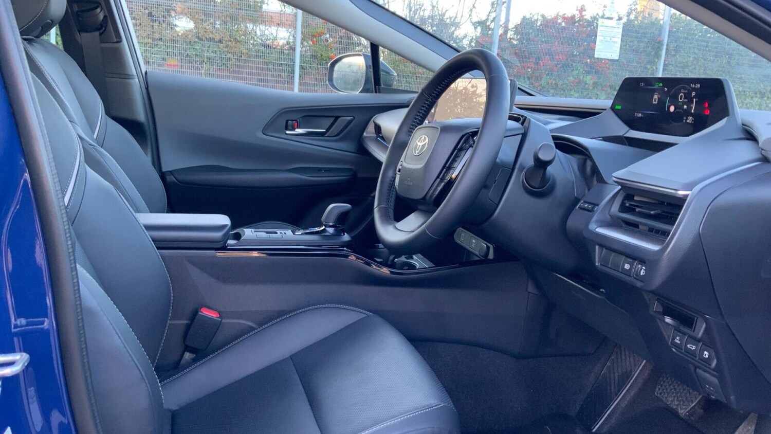 Used Toyota Prius 2025 for sale - 77673346: Photo 13