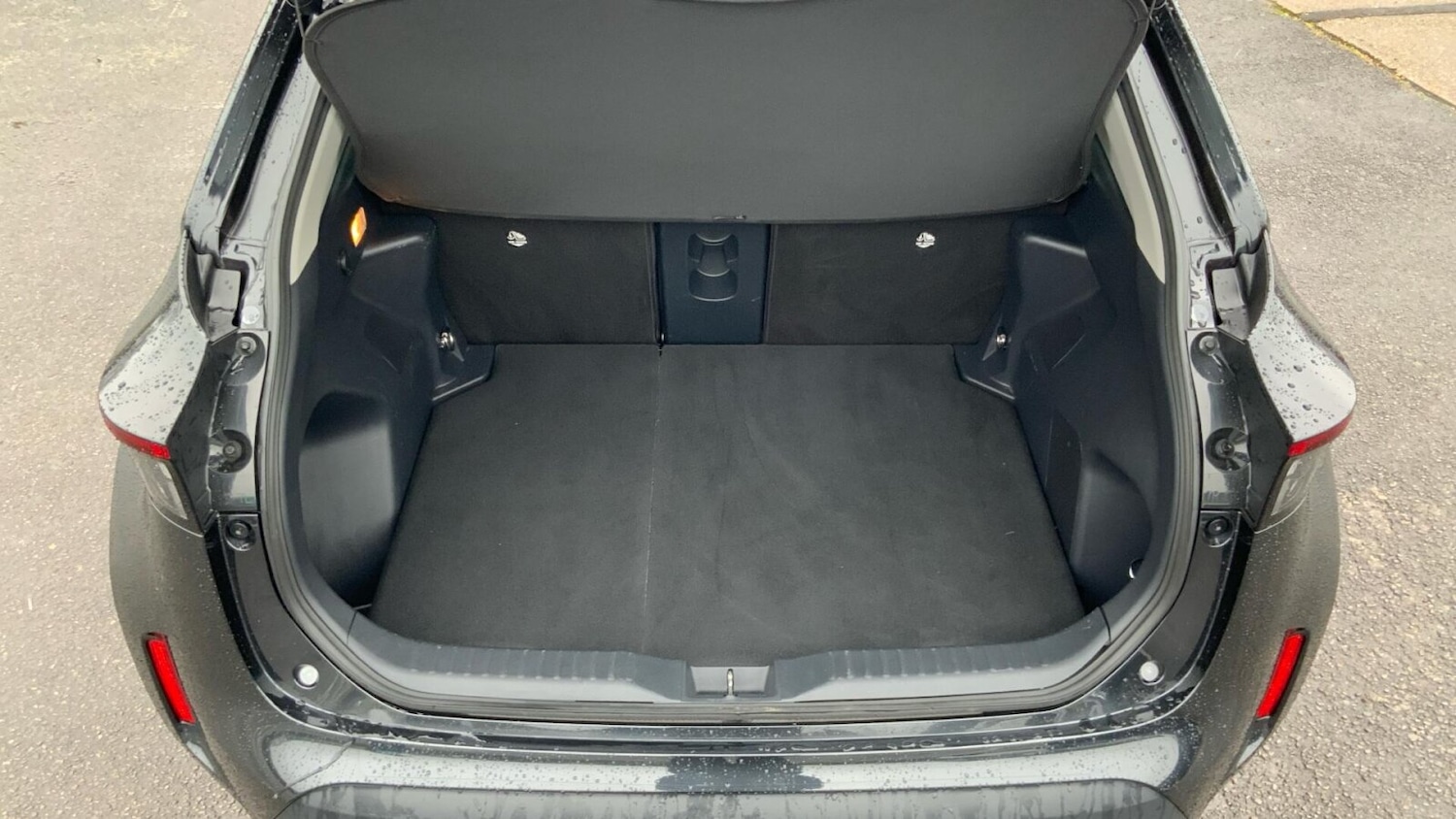 Used Toyota Yaris Cross 2023 for sale - 77972331: Photo 19