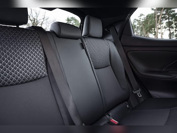 Used Toyota Yaris 2025 for sale - 77584736: Photo