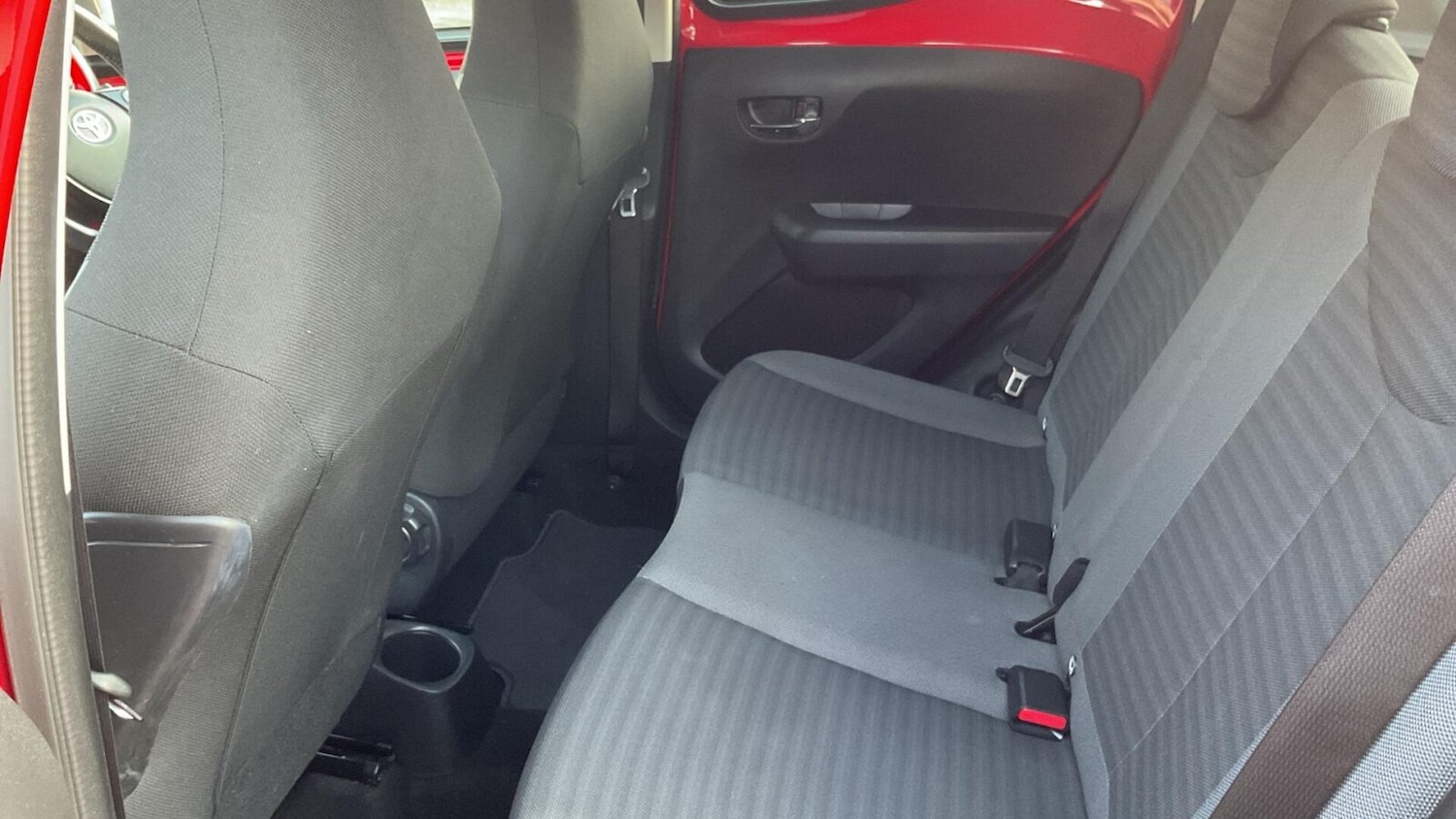 Used Toyota AYGO 2019 for sale - 77679381: Photo 16