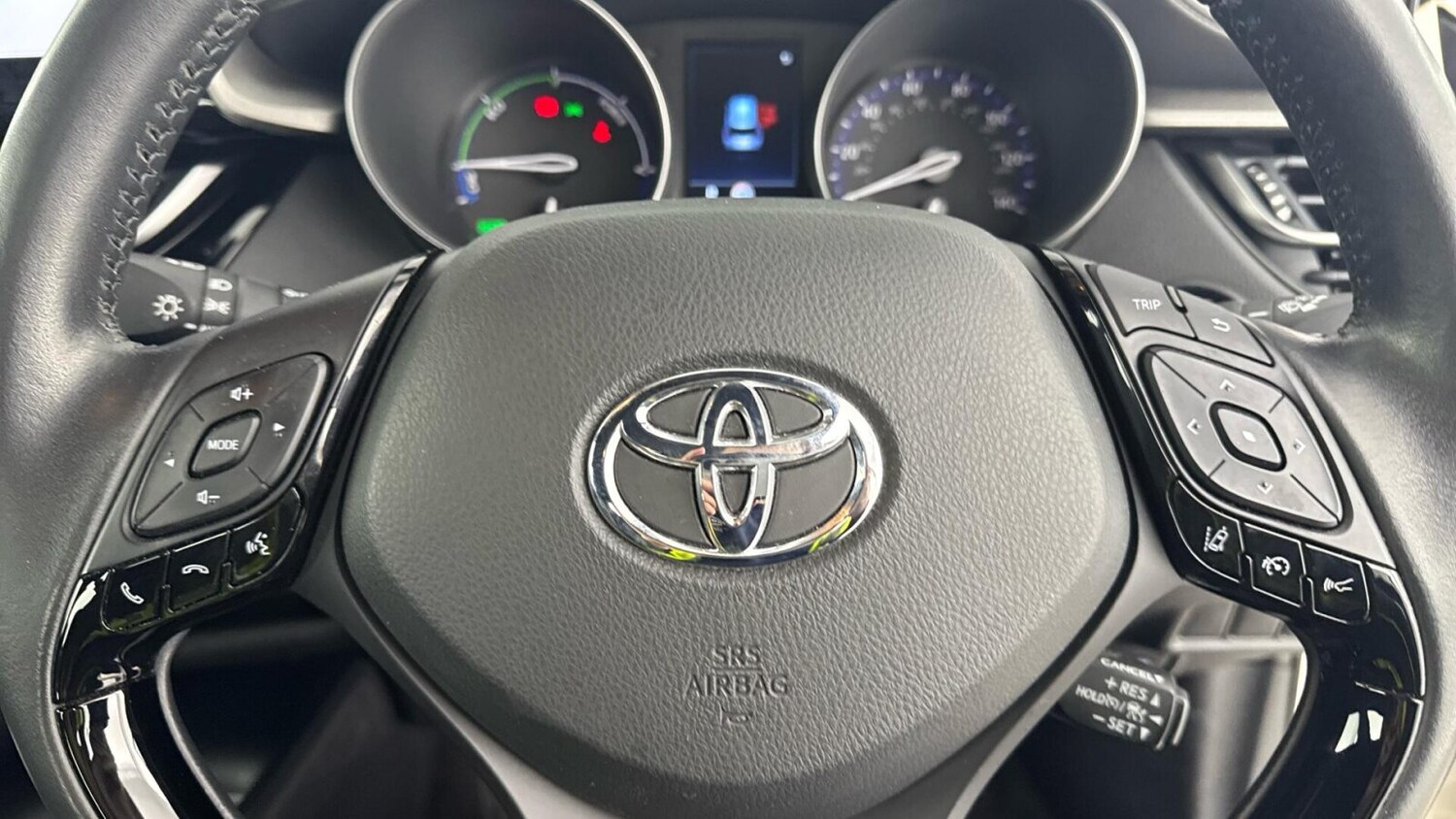 Used Toyota C-HR 2023 for sale - 77641301: Photo 22