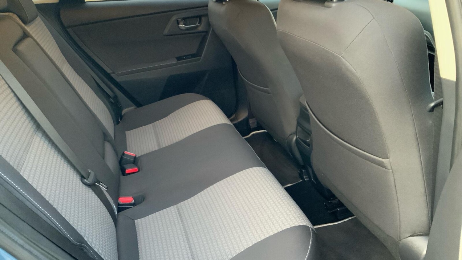 Used Toyota Auris 2018 for sale - 78005173: Photo 14