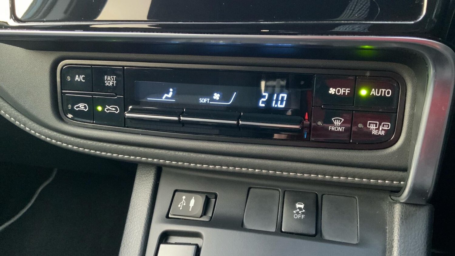 Used Toyota Auris 2018 for sale - 78005173: Photo 22