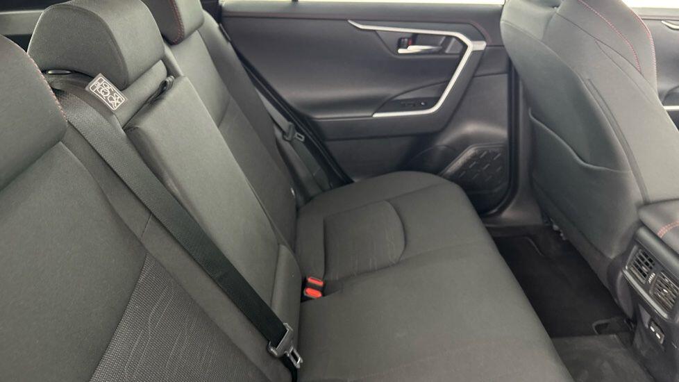 Used Toyota RAV4 2024 for sale - 77010031: Photo 19