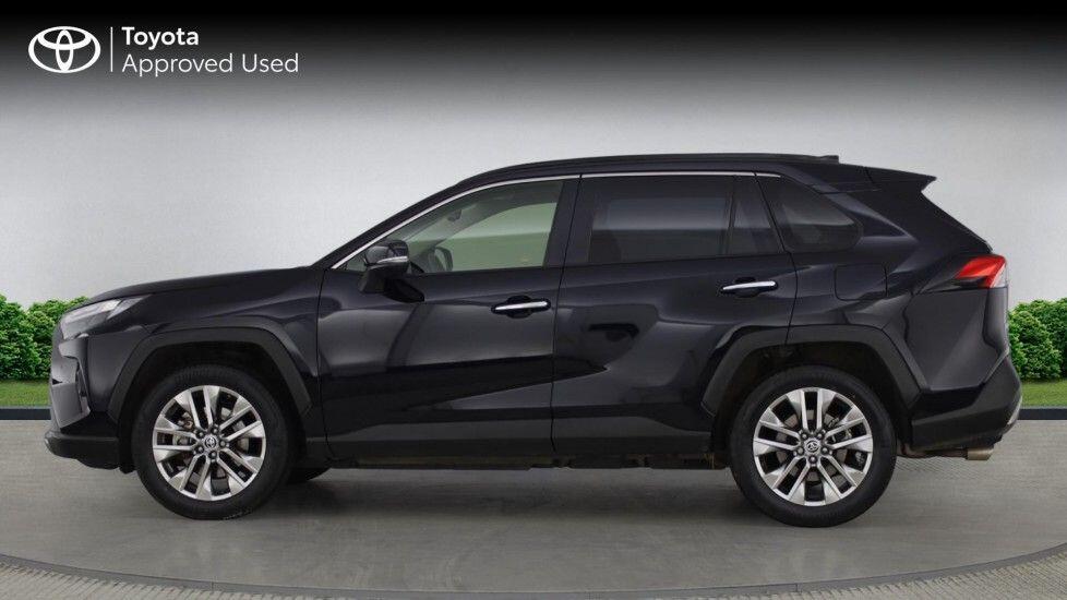 Used Toyota RAV4 2023 for sale - 77218398: Photo 8