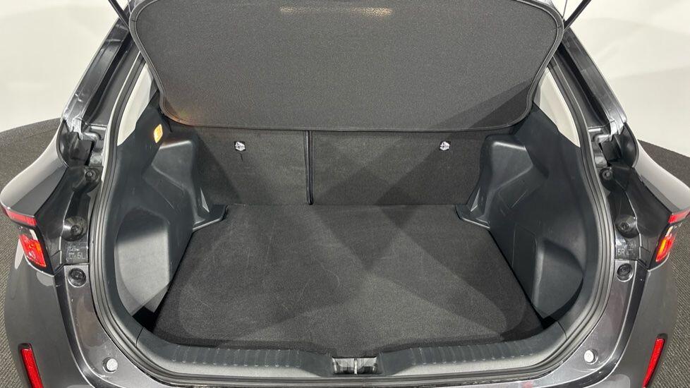 Used Toyota Yaris Cross 2025 for sale - 77228322: Photo 18