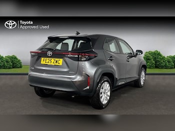 Used Toyota Yaris Cross 2025 for sale - 77228322: Photo