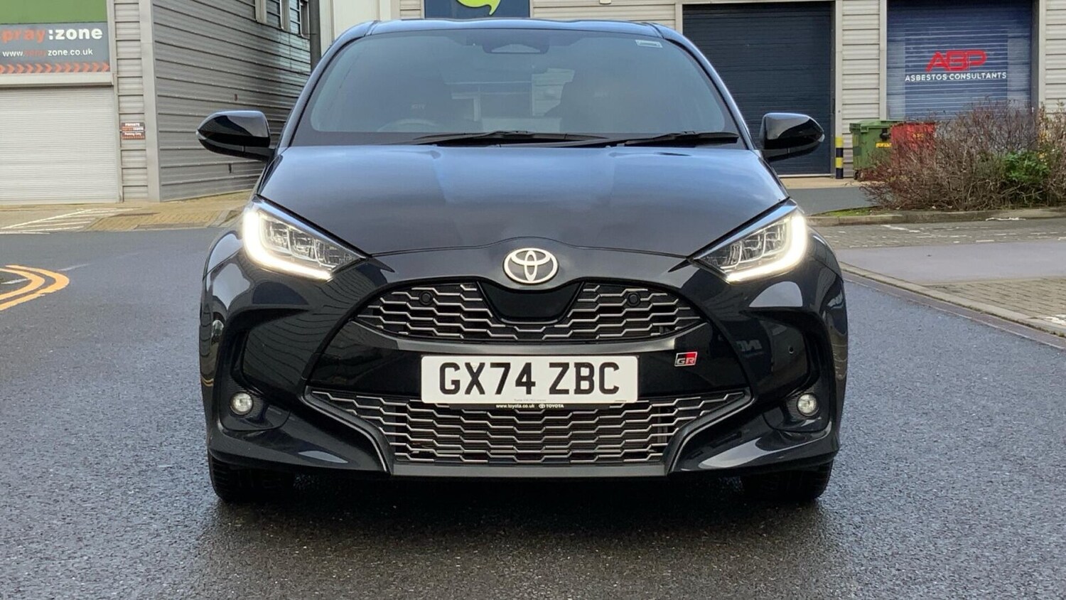 Used Toyota Yaris 2024 for sale - 76677290: Photo 24