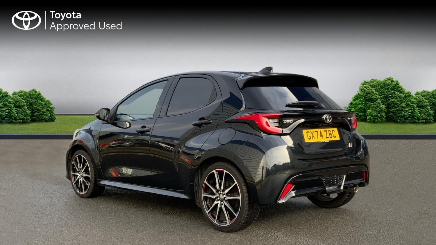 Used Toyota Yaris 2024 for sale - 76677290: Photo 4