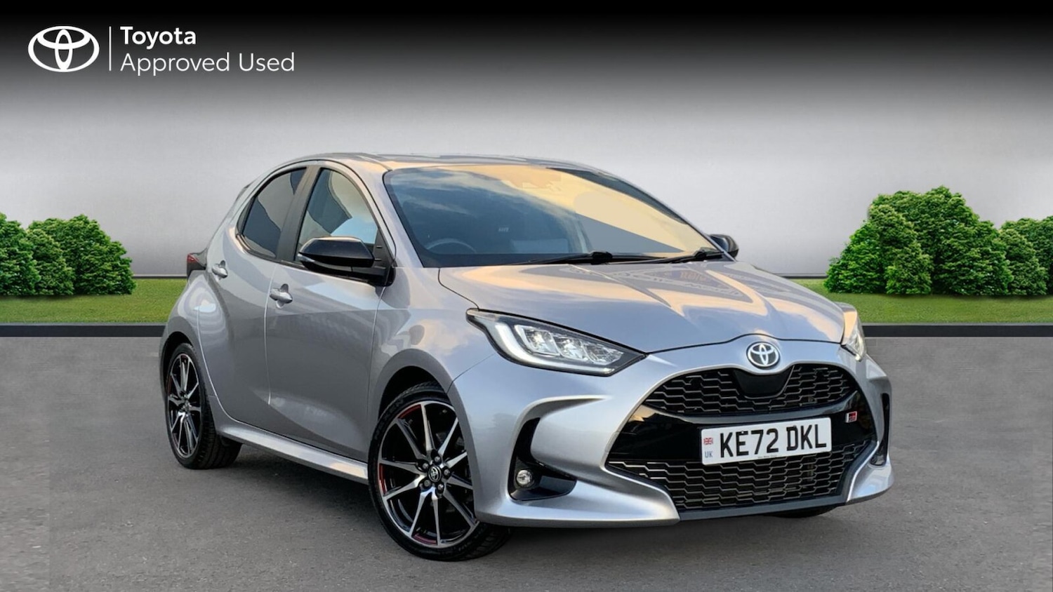 Used Toyota Yaris 2023 for sale - 76676406: Photo 1